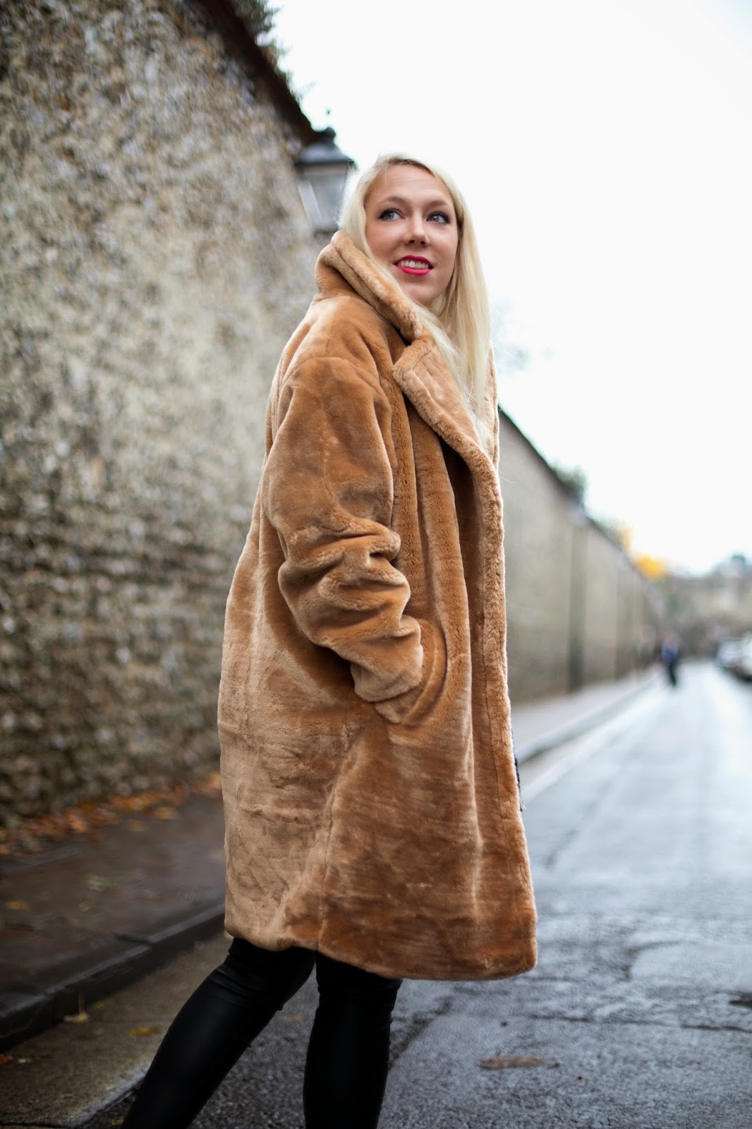 THE ULTIMATE TEDDY COAT - Mediamarmalade