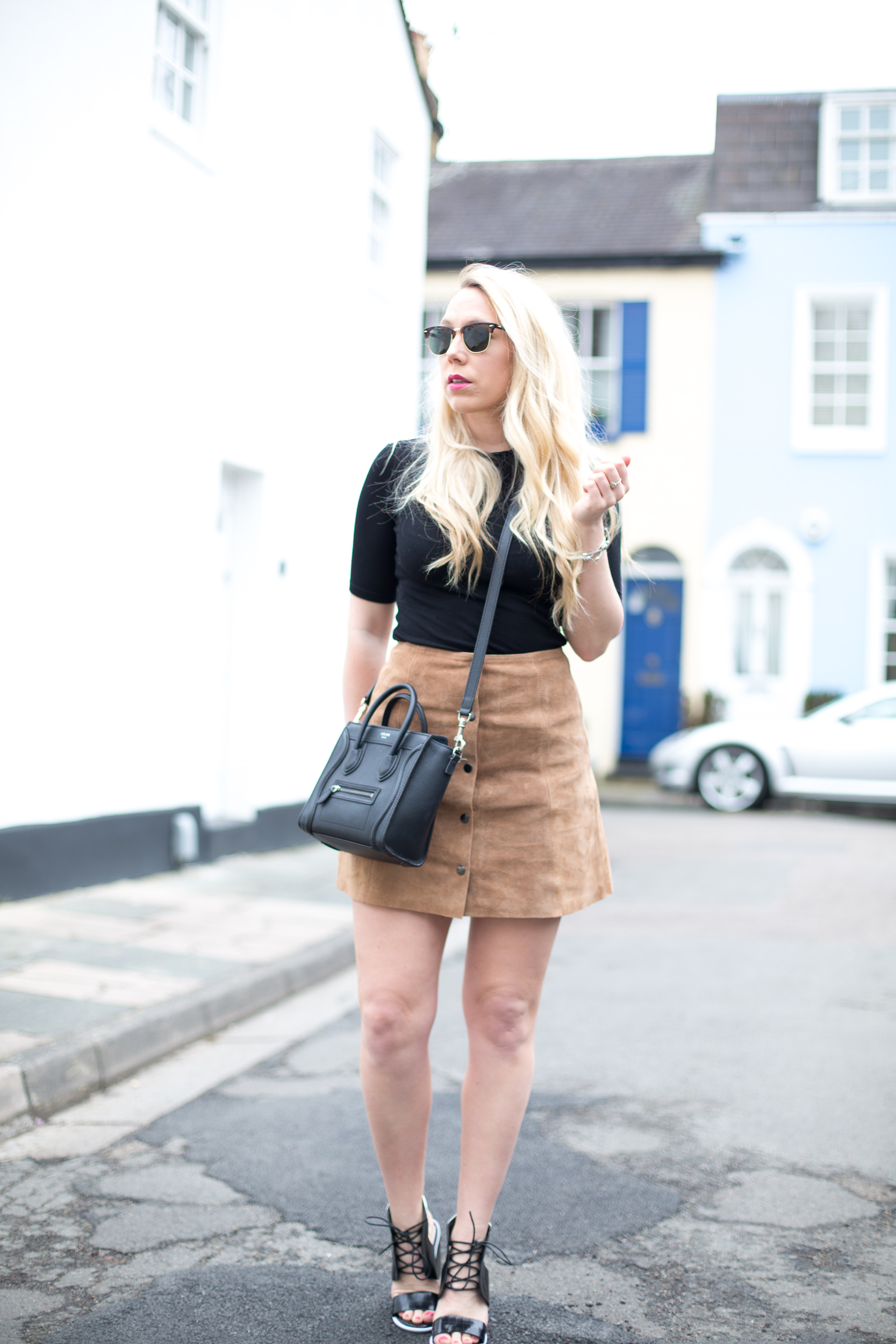 HOW TO WEAR A SUEDE SKIRT - Mediamarmalade